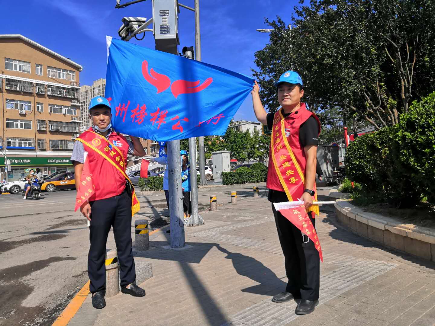 <strong>性爱强奸黄网站免费</strong>